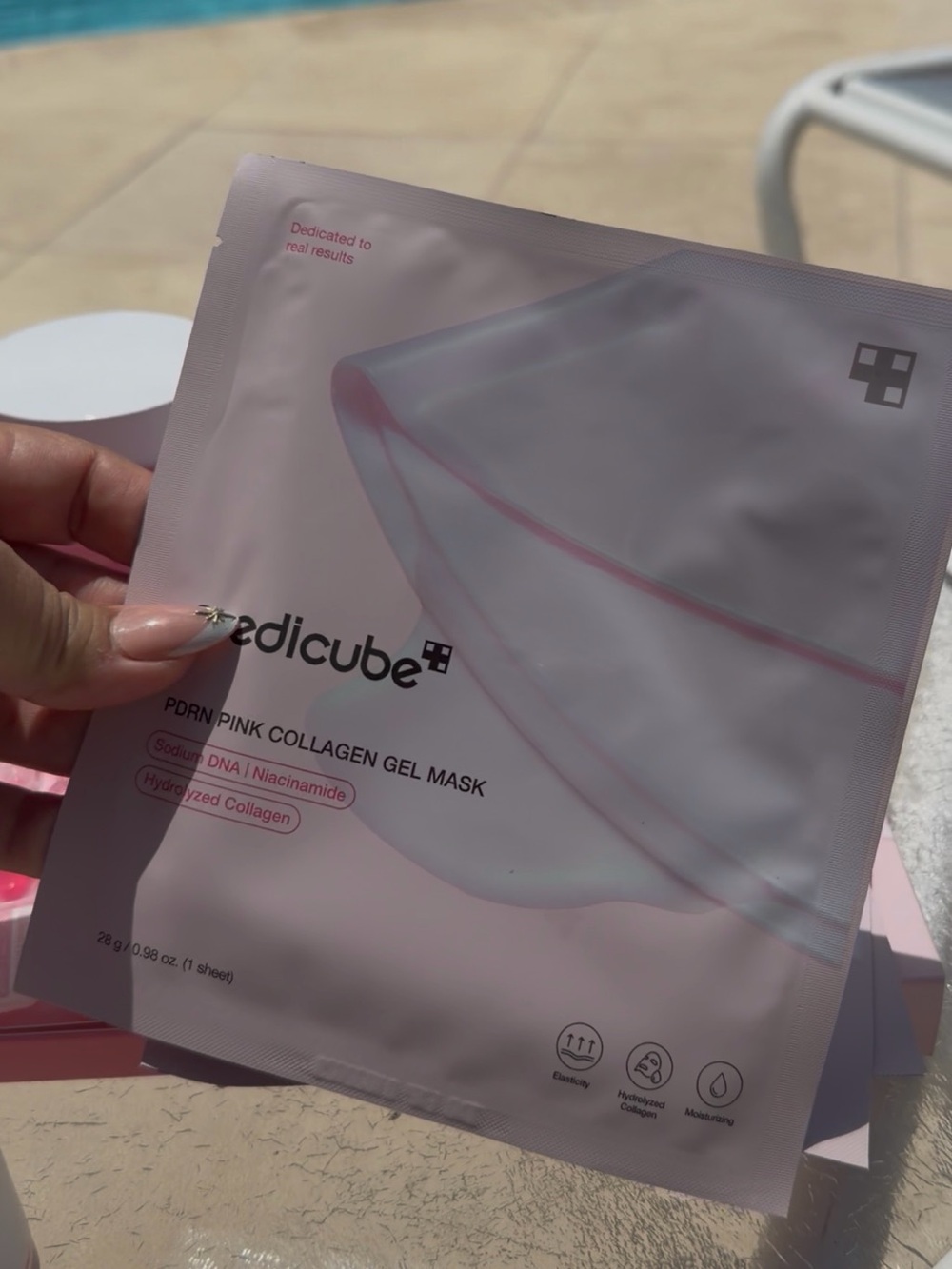 Medicube PDRN Pink Salmon DNA Skincare Set - Picture 6 of 7
